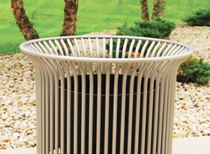 Thomas Steele Planters 4